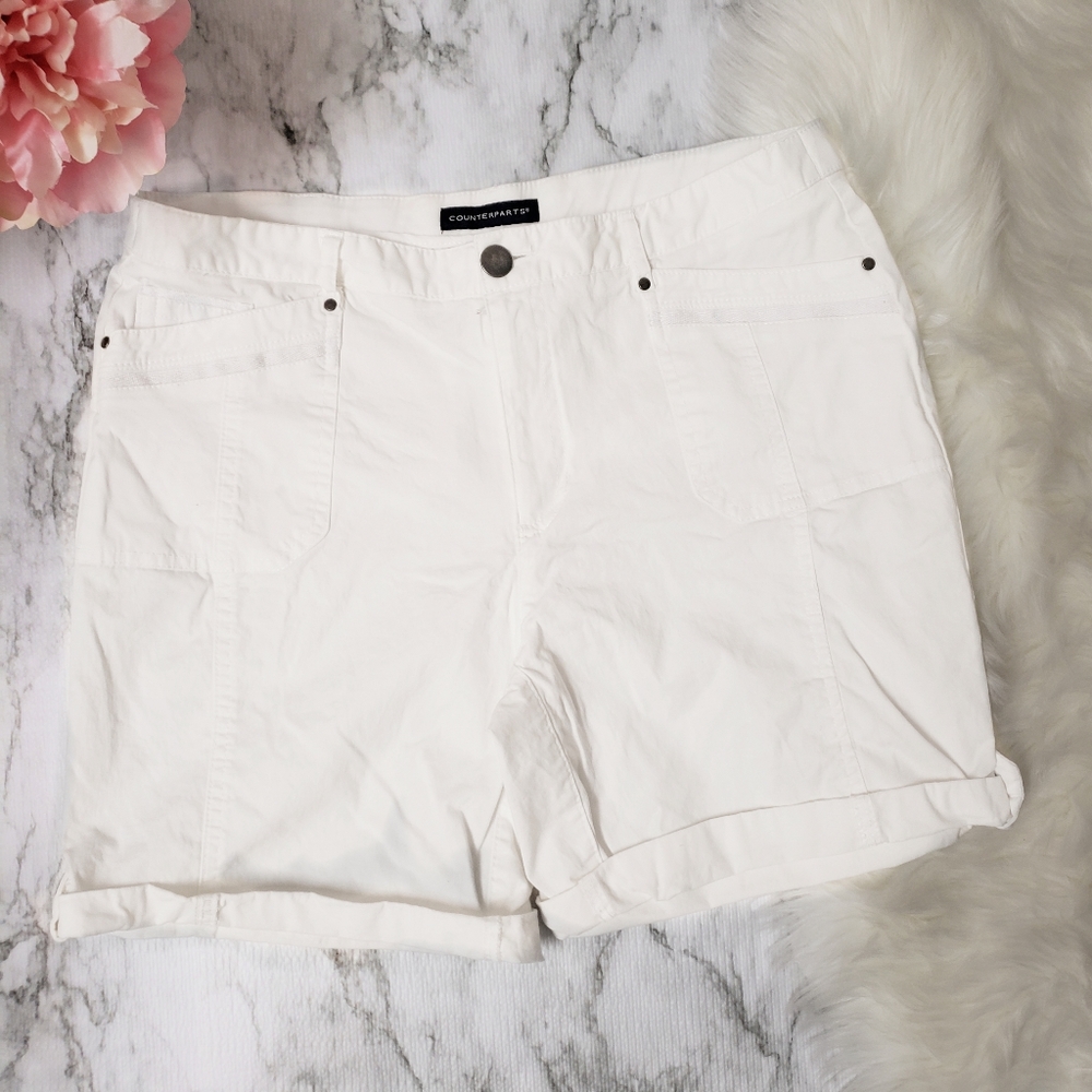 Counterparts White Bermuda Shorts Size 8 🐇
